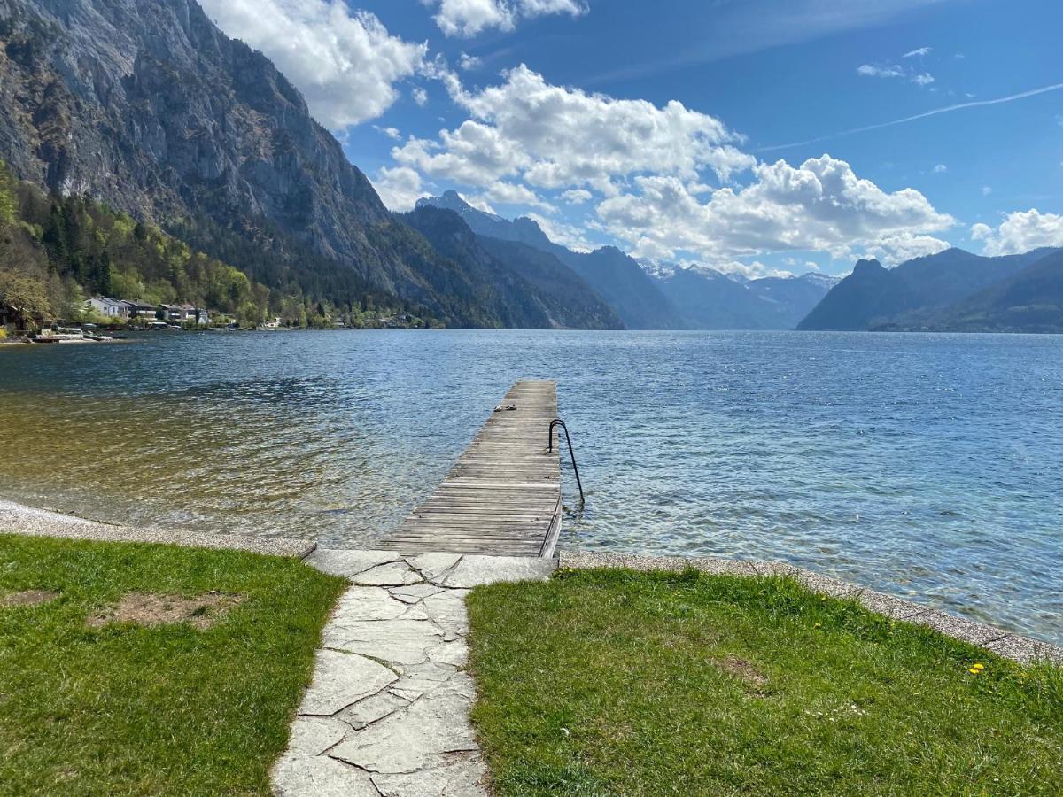 Seegasthof Hois'N Wirt - Hotel Mit Wellnessbereich グムンデン エクステリア 写真