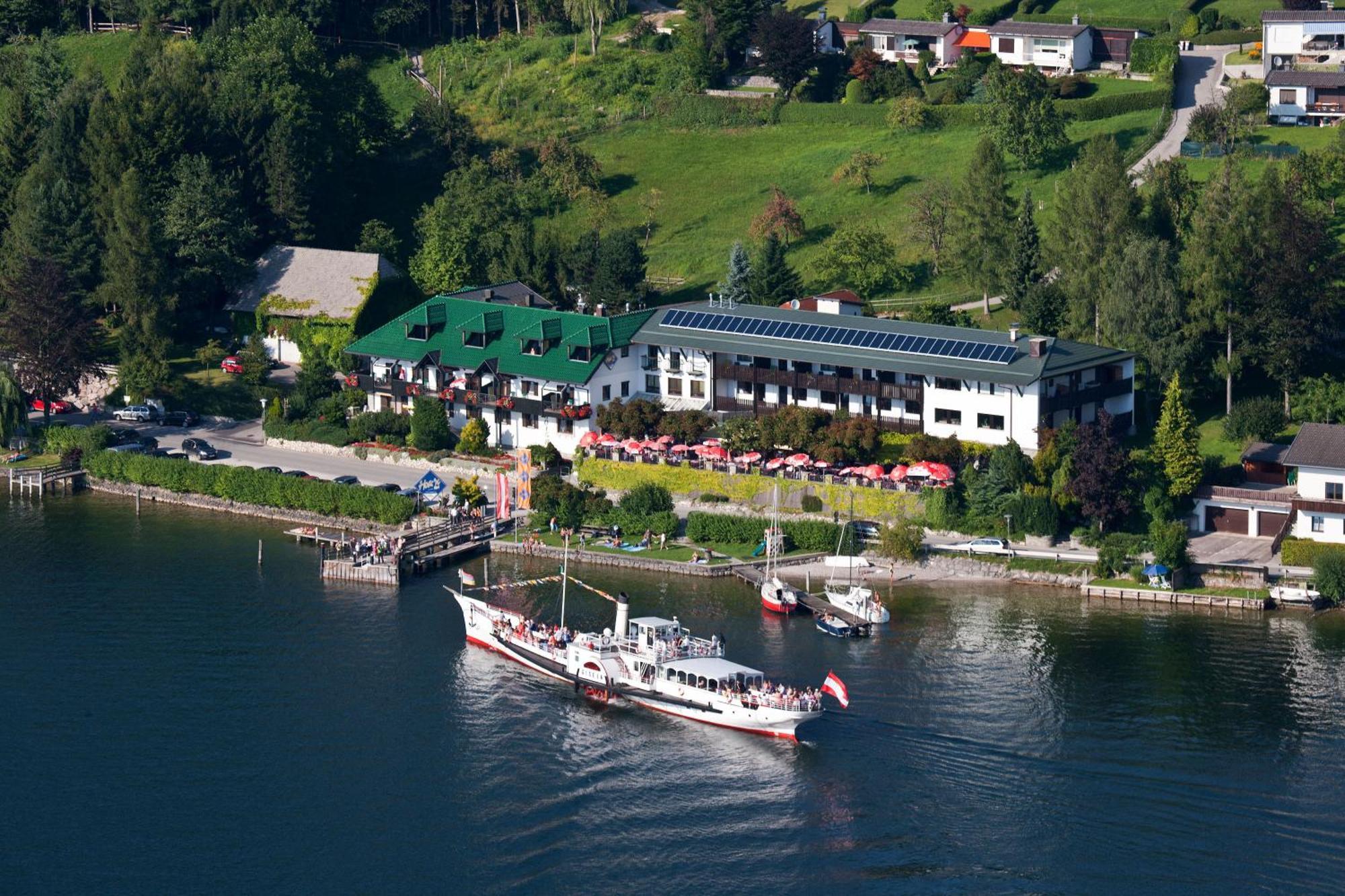 Seegasthof Hois'N Wirt - Hotel Mit Wellnessbereich グムンデン エクステリア 写真