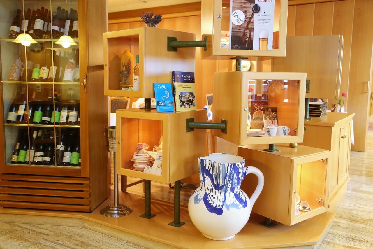 Seegasthof Hois'N Wirt - Hotel Mit Wellnessbereich グムンデン エクステリア 写真